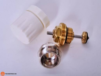 Клапан рег.на подающем контуре с ниппелем 1/2"ш*3/4"ш под ЕК