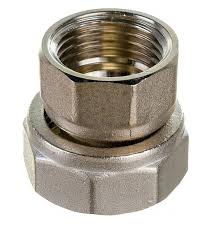 Полусгон прямой с накидной гайкой 3/4*1/2  VALTEC